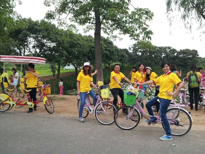 东莞美容学校五四青年节松山湖骑自行车比赛